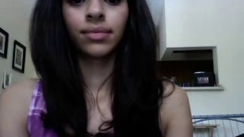 Beautiful Arabian teen 18+ shows her yummy pussy on webcam